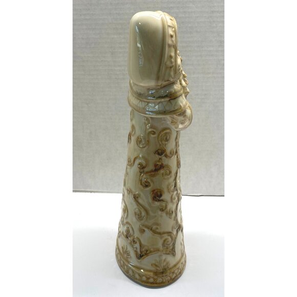 Vintage Santa Claus Figurine Holding Tree Christmas Decor Vintage Folk Art - Picture 8 of 9